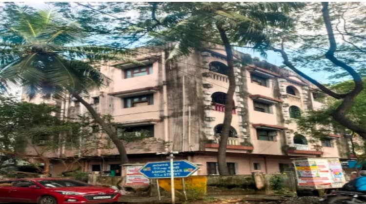 Flat for sales