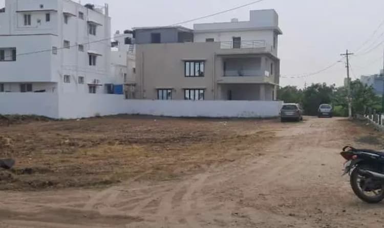 plot for sale 