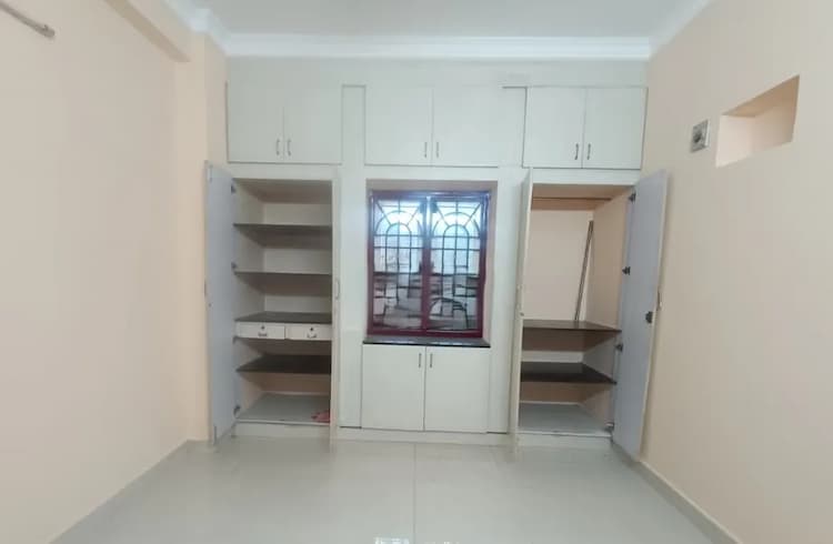 Flat for sales