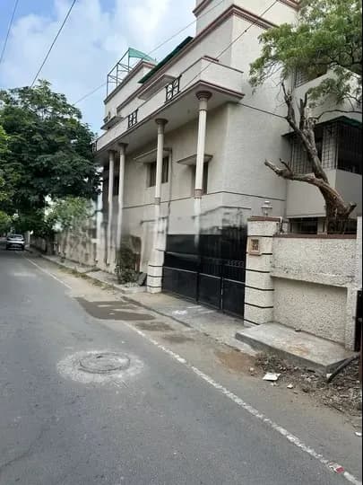 6bhk house for sale 