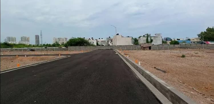 plot for sale 