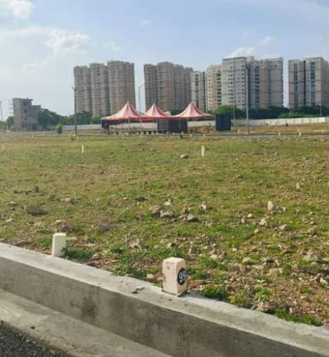 plot for sale 