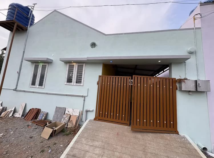 Tiled Roof House for Sale