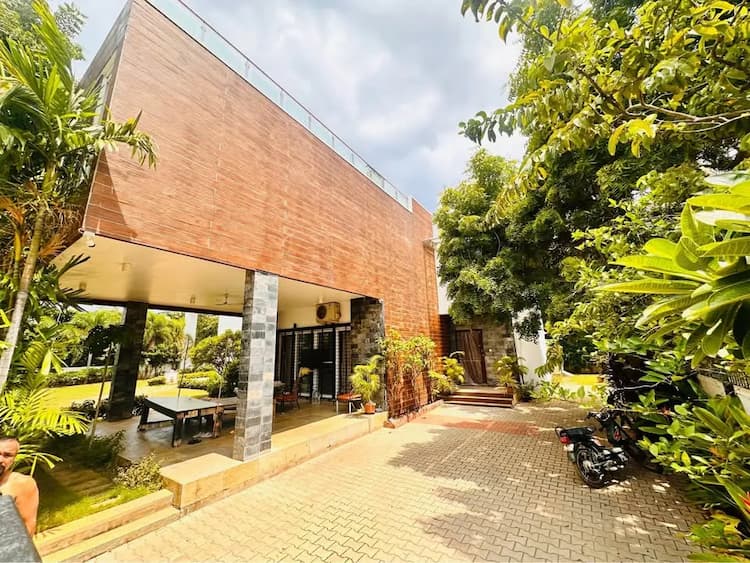 Single Property Image