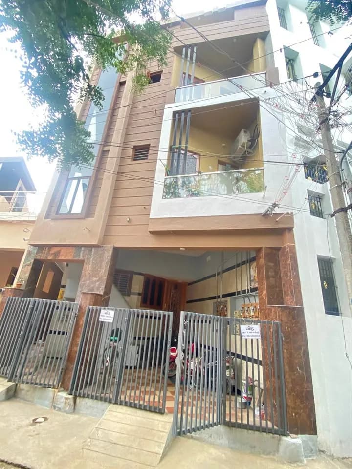 11BHK House