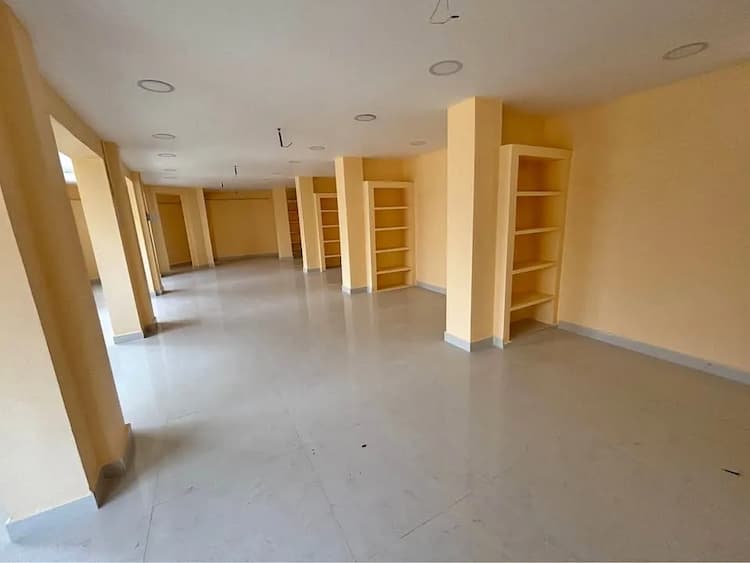 1000 sqft Office