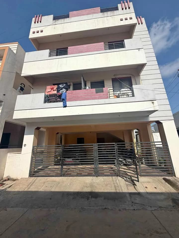 7BHK Flat
