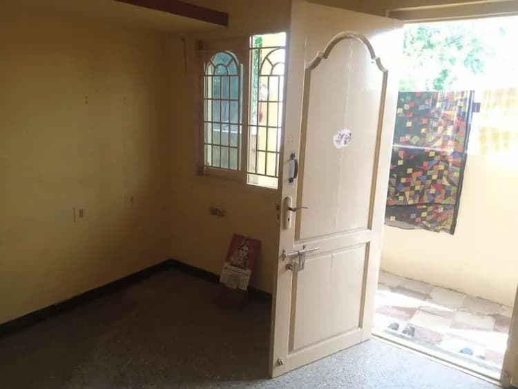 1BHK House