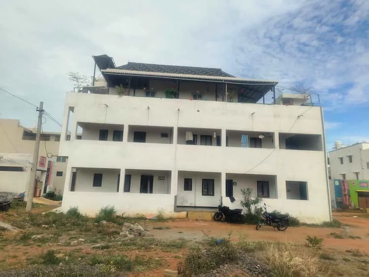 4BHK House