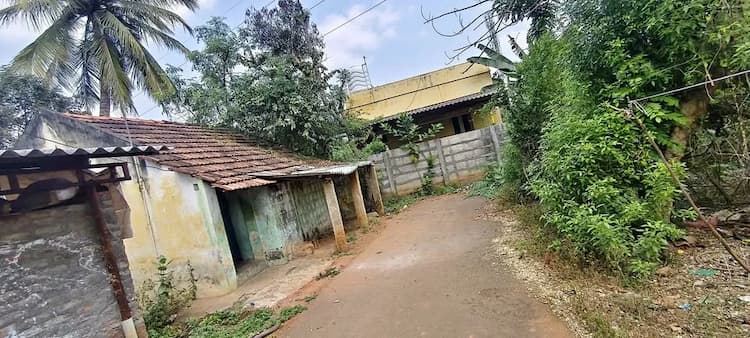 1BHK House
