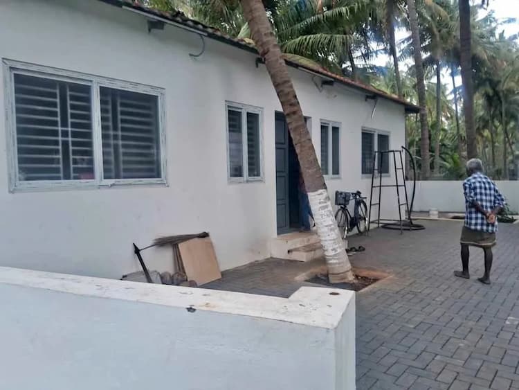 1BHK House