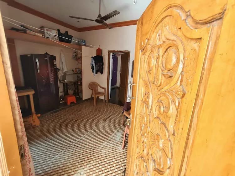1BHK House