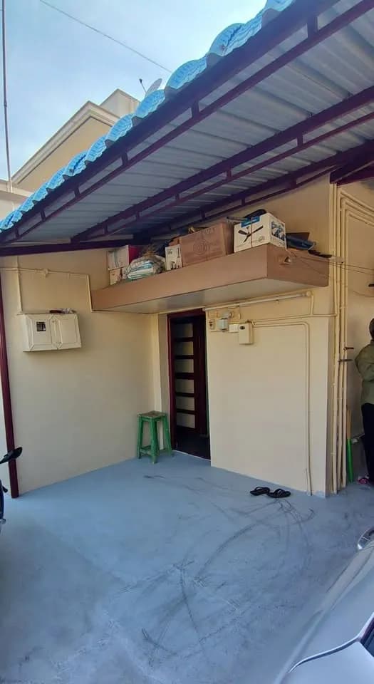 1BHK House