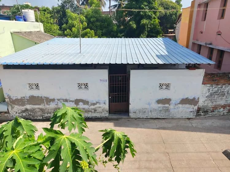 1BHK House