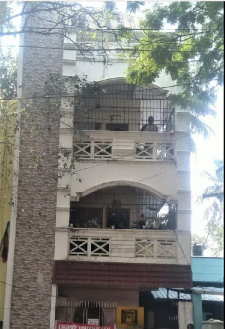 4bhk house for sale 