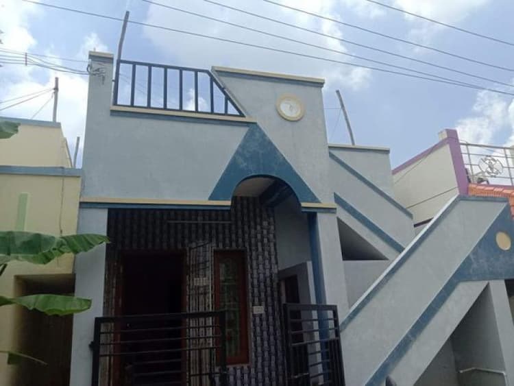 Villa sale