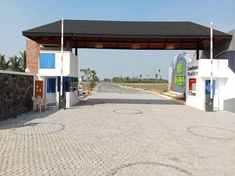  New Farm site's Farmhouses sales