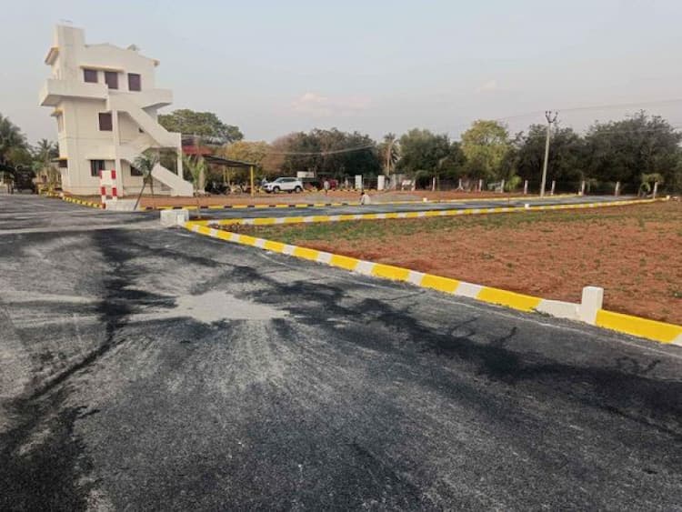 சிறுமலை அடிவாரத்தில் அழகிய வீட்டு மனைகள் விற்பனைக்கு