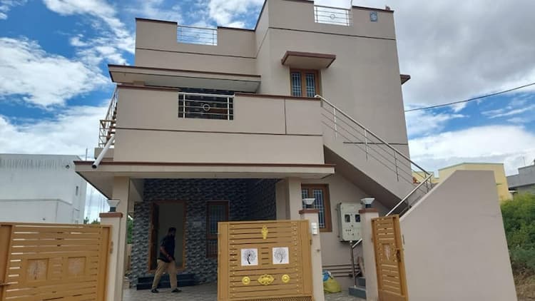 2 PORTION HOUSE FOR SALE