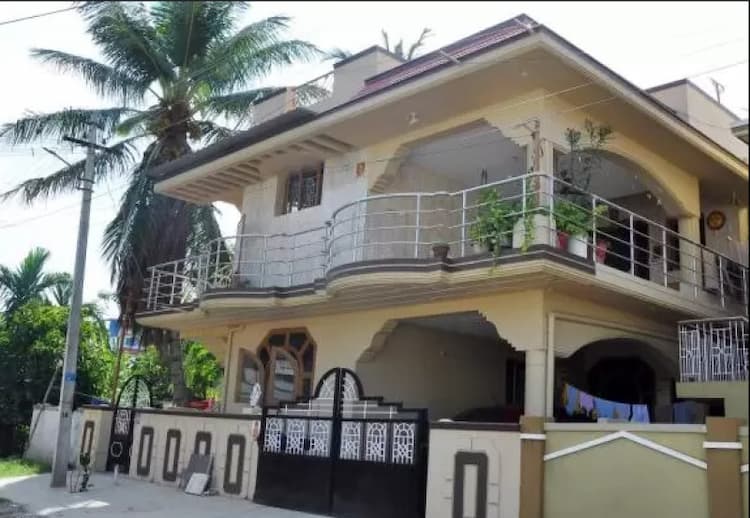 6 BHK House for Sale