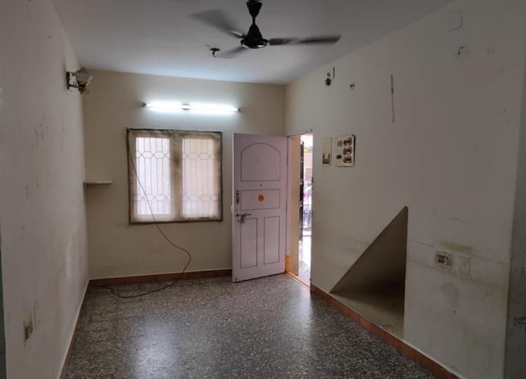 2 Bedroom Apartment / Flat for sale in Anna Nagar 