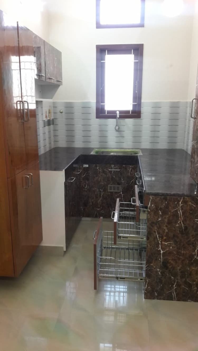 Flat for sale 