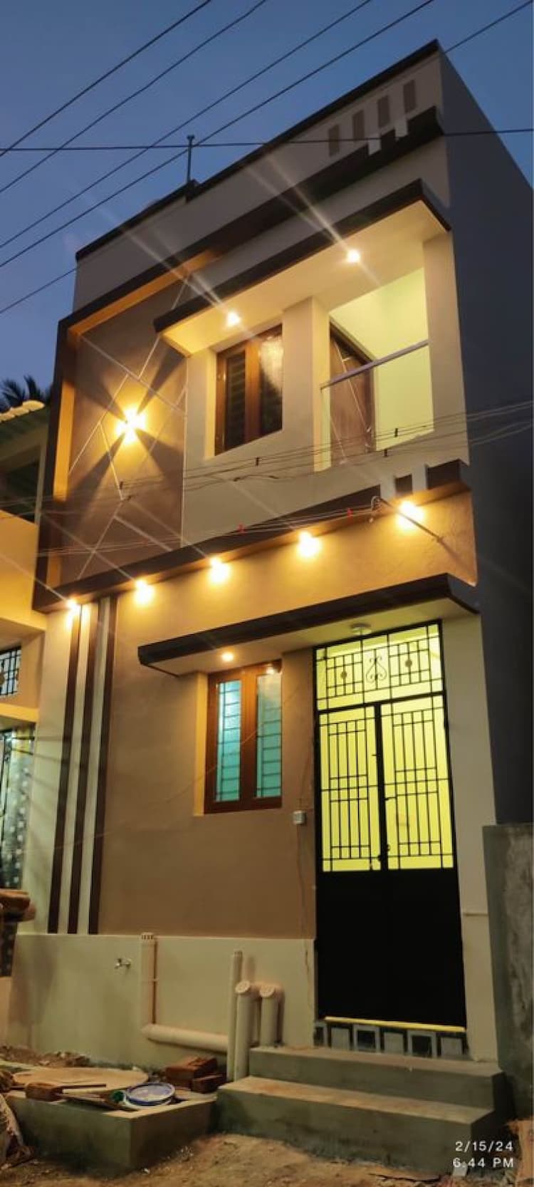 DUPLEX HOUSE FOR SALE