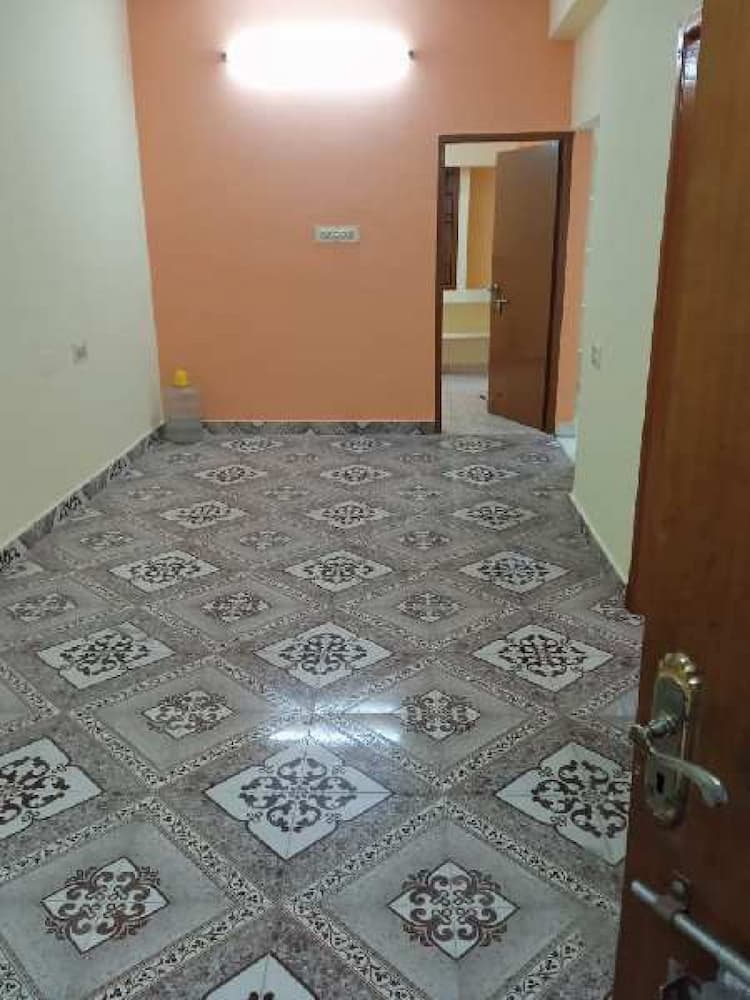 2 BHK Flats & Apartments For Sale In Lakshmi Nagar, Chennai (800 Sq.ft.)