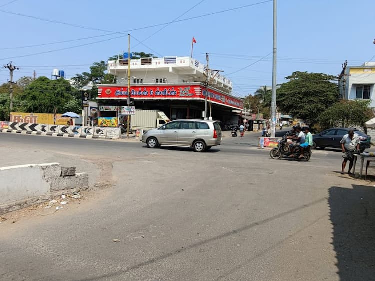 2.75 Cent Land with Shop and House for Sale