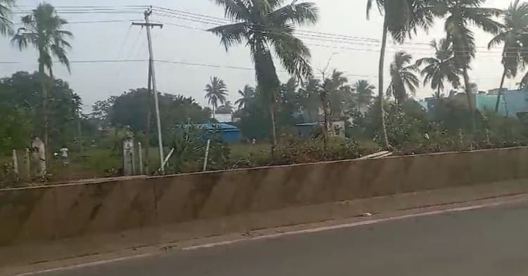 Commercial land for sale