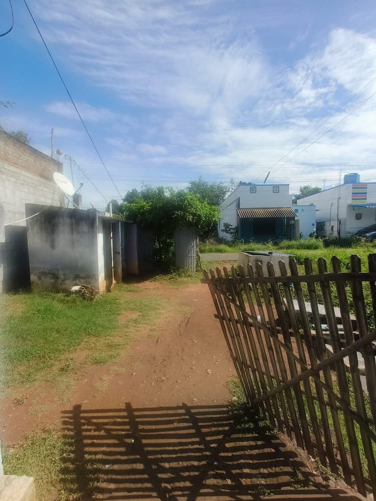 Land with Old House for Sale