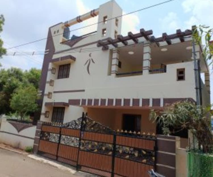 6 BHK House for sale