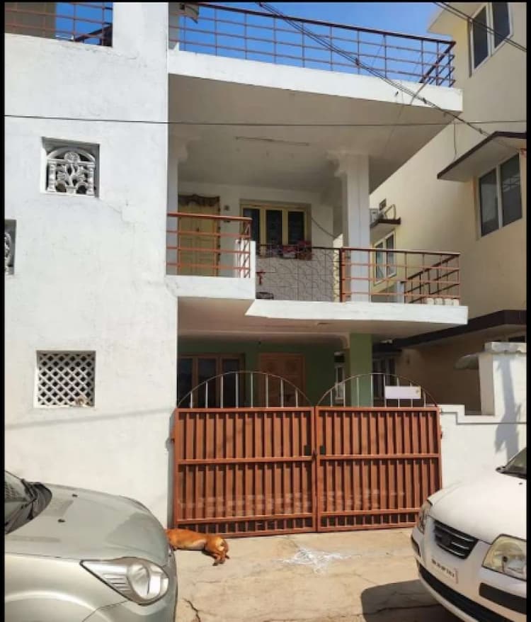 4bhk house for sale 