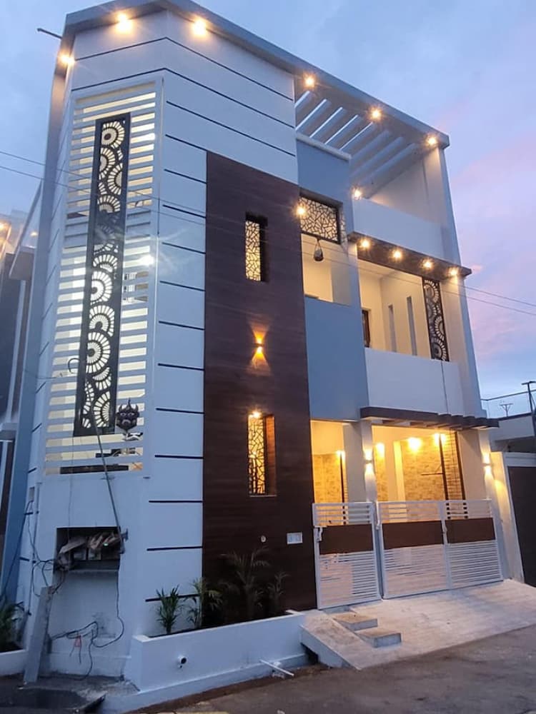 3 portion house for sale