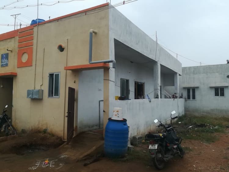House for Sale in Kanakkampalayam