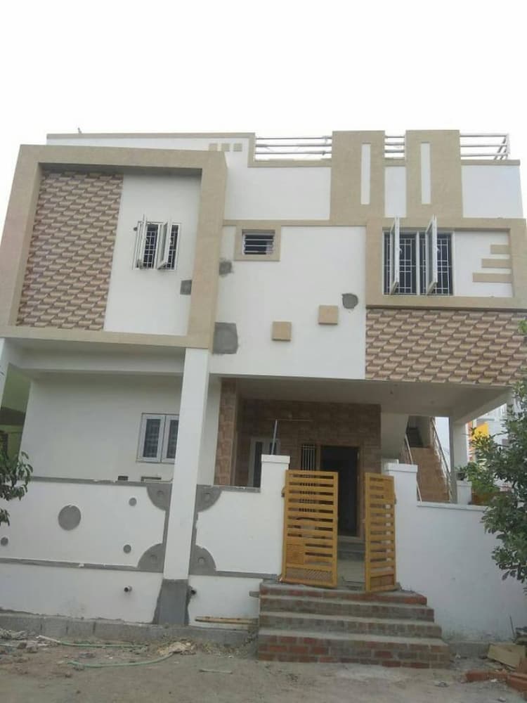 3 portion of house for sale