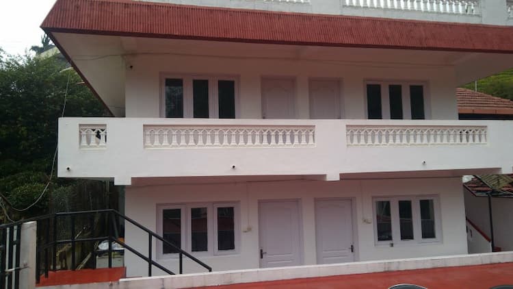 Commercial cottage FOR SALE IN COONOOR