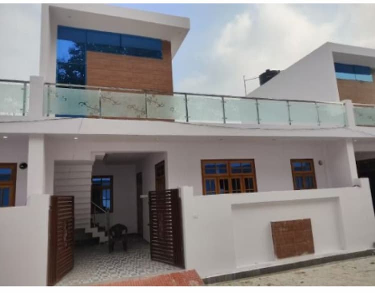 4 BHK Villa for sale
