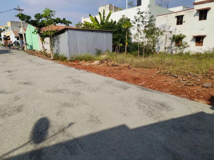 4.7 Cent Empty Land for Sale