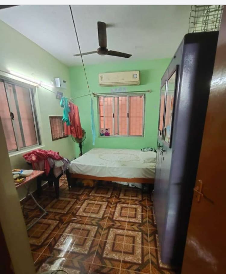Flat for sales