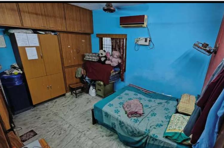 Flat for sales