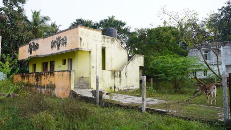 Land + Old House For Sale - Direct Owner - Negotiable Price