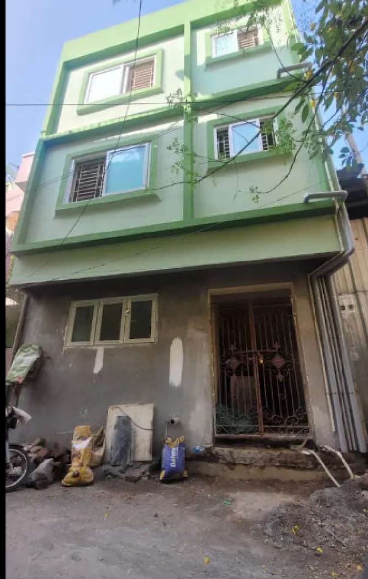 4bhk house for sale