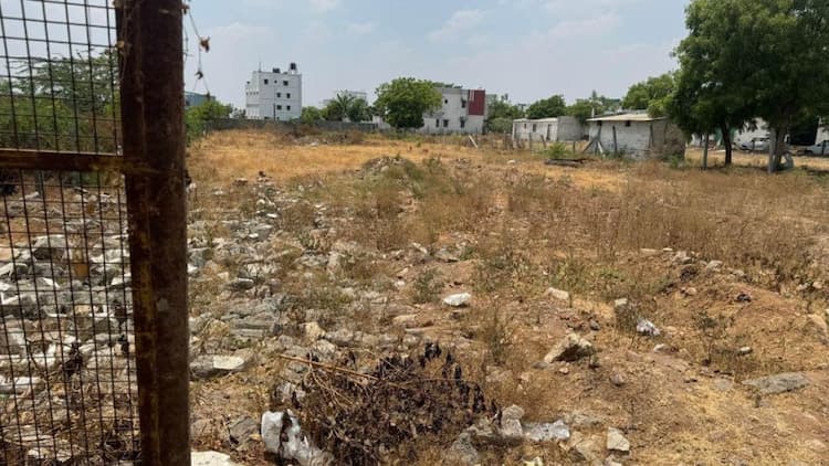 Commercial land for sale