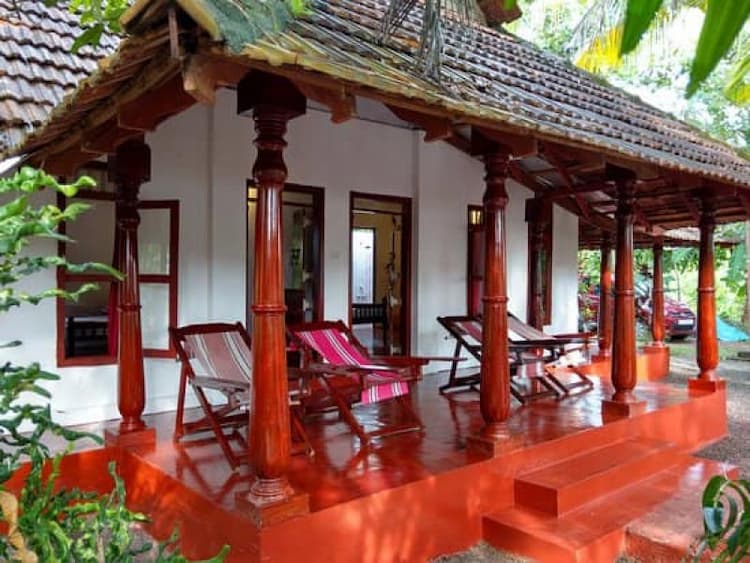 farm land and farm house for sale