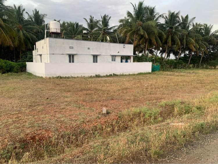 4 1/2 land for sales