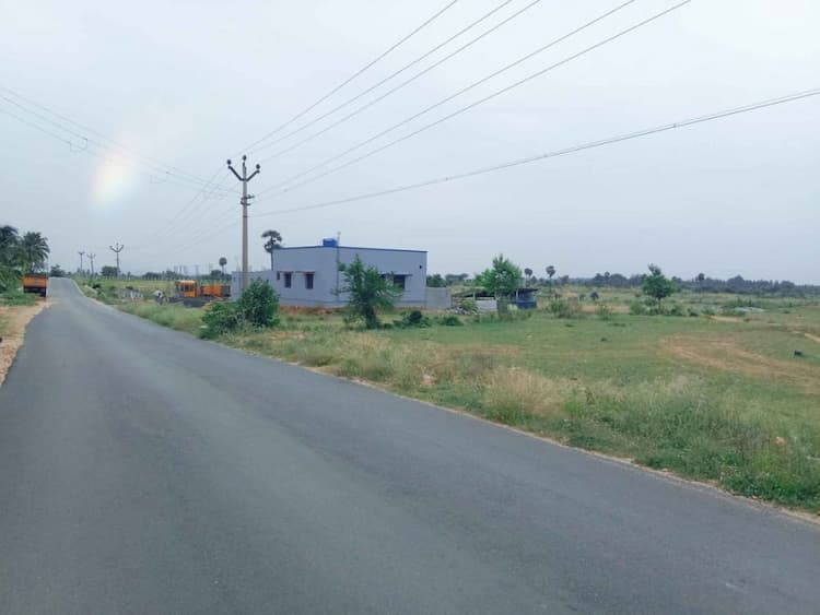 COMMERCIAL SITE FOR SALE