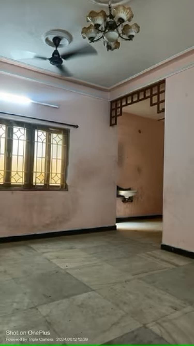 5bhk house for sale