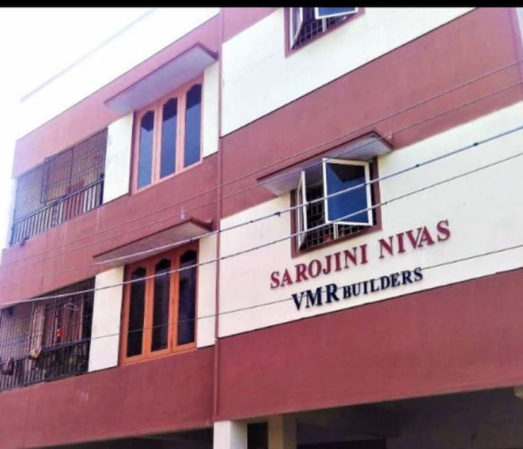 Flat for sales