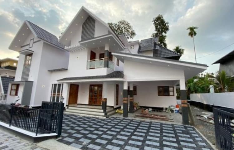 5 BHK Independent House for Sale